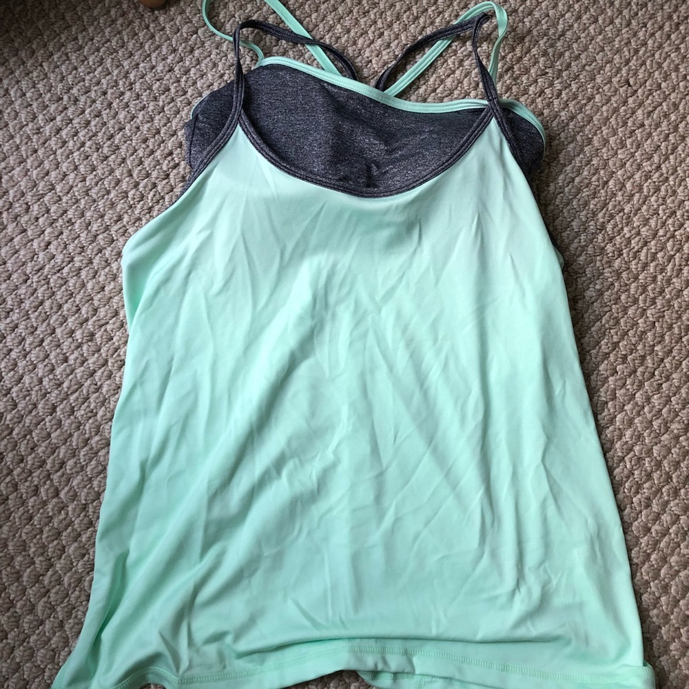 GAP Fit tank top NWT